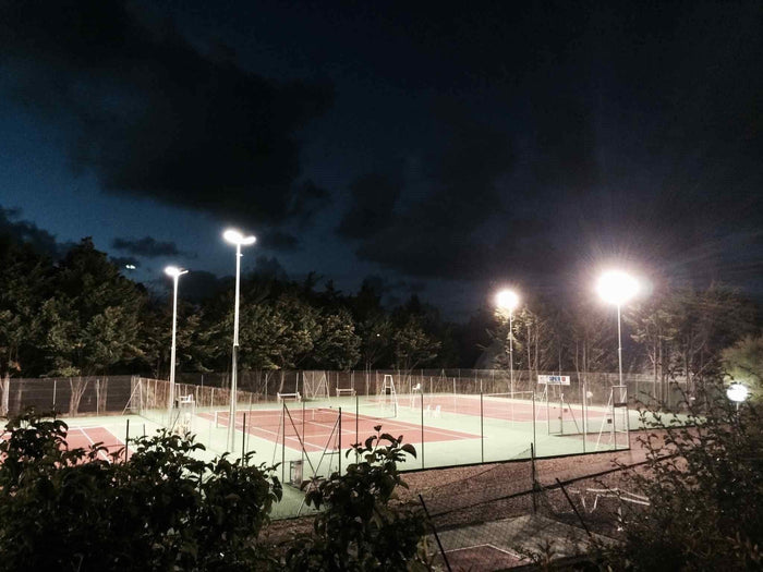 Éclairage de stade haute puissance