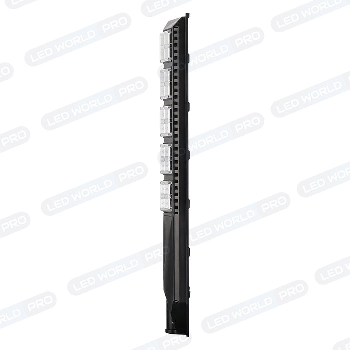 Lampadaire solaire extérieur de rue / parking - Série POWER ULTRA V2 CCT (Couleur Changeante en Température) - Rendu Lumineux 1000 Watts - 4200 Lumens - Angle 140*70° - IP66 - 77 x 34 x 6 cm - Télécommande - Détecteur de mouvement - Tube d’insertion 60 mm