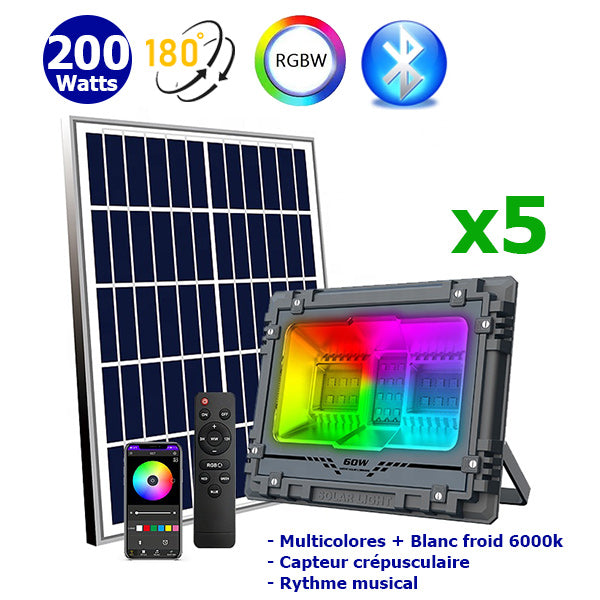 Pack de 5x Projecteurs LED solaires - Série WARRIOR RGBW (Multicolores + Blanc) - 200 Watts - Angle 120° - Lampe 31 x 24 x 7 cm - Panneau solaire 43 x 35 cm - IP67 - Avec télécommande - Avec capteur crépusculaire - Bluetooth - Rythme musical