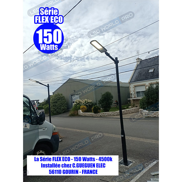 Pack lampadaire filaire complet quadruple tête 4 mètres : 4x Lampes filaires - Série FLEX ECO - 50 Watts - 3000k + Mât STANDARD 4 mètres avec trappe au choix (STANDARD V2 EVO ou STANDARD V4 EVO) + Quadruple tête de mât + 4x Adaptateurs 60/50 ajustable