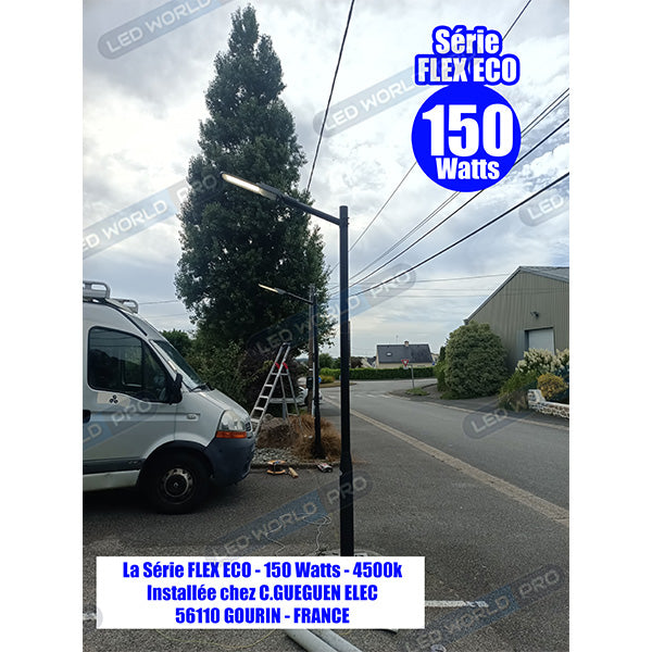 Pack lampadaire filaire complet quadruple tête 4 mètres : 4x Lampes filaires - Série FLEX ECO - 50 Watts - 3000k + Mât STANDARD 4 mètres avec trappe au choix (STANDARD V2 EVO ou STANDARD V4 EVO) + Quadruple tête de mât + 4x Adaptateurs 60/50 ajustable