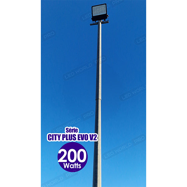 Pack lampadaire filaire complet 4 mètres : Projecteur LED filaire CCT (Couleur Changeante en Température) - Série CITY PLUS EVO V2 - 600 Watts + Mât STANDARD - 4 mètres avec trappe