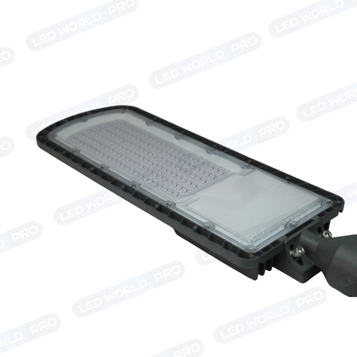 Pack de 2x Lampes de rue filaire - Série FLEX ECO - 50 Watts - 6000 Lumens - 120 Lumens/Watt - Angle 120 x 60° - IP66 - IK08 - 493 x 170 x 70mm - Tube d'insertion 50mm - 3000k