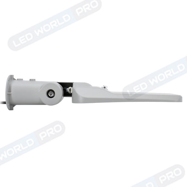 Pack de 4x Lampes de rue filaires - Série FLEX PLUS - 50 Watts - 6750 Lumens - 135 Lumens/Watt - Angle 140*70° - IP65 - IK08 - 47 x 15 x 11 cm - Tube d'insertion 50-60mm - Support ajustable - 4000K - Couleur GRIS - Capteur crépusculaire - Garantie 5 ans