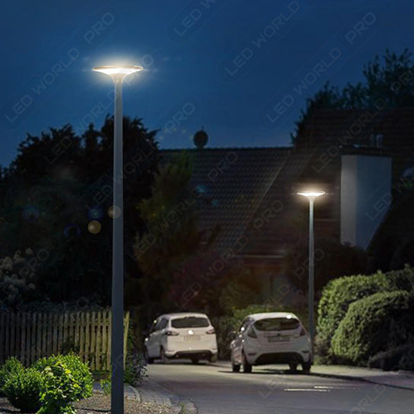 Pack lampadaire solaire complet 3 mètres : Lampe solaire Série OVNI SUN FLOWER 300 4000K + Mât STANDARD V4 ECO 3 mètres - Avec trappe - Entraxe latéral des trous 160mm