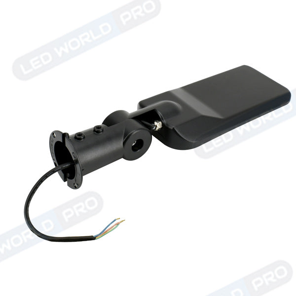 Pack de 4x Lampes de rue filaires - Série FLEX PLUS - 50 Watts - 6750 Lumens - 135 Lumens/Watt - Angle 140*70° - IP65 - IK08 - 47 x 15 x 11 cm - Tube d'insertion 50-60mm - Support ajustable - 4000K - Couleur NOIR - Garantie 5 ans