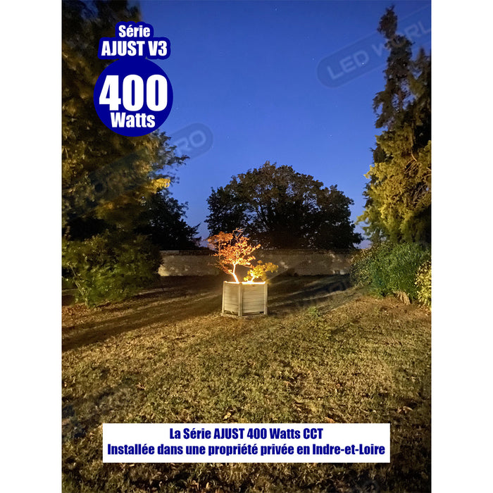 Pack de 8x Projecteurs LED solaires - Série AJUST V3 - CCT - Rendu lumineux 1200 Watts - 6300 Lumens - 90° - IP65 - Projecteur 35 x 26 x 5 cm - Panneau MONOCRISTALLIN 63 x 39 x 2 cm - Avec télécommande - Avec capteur crépusculaire