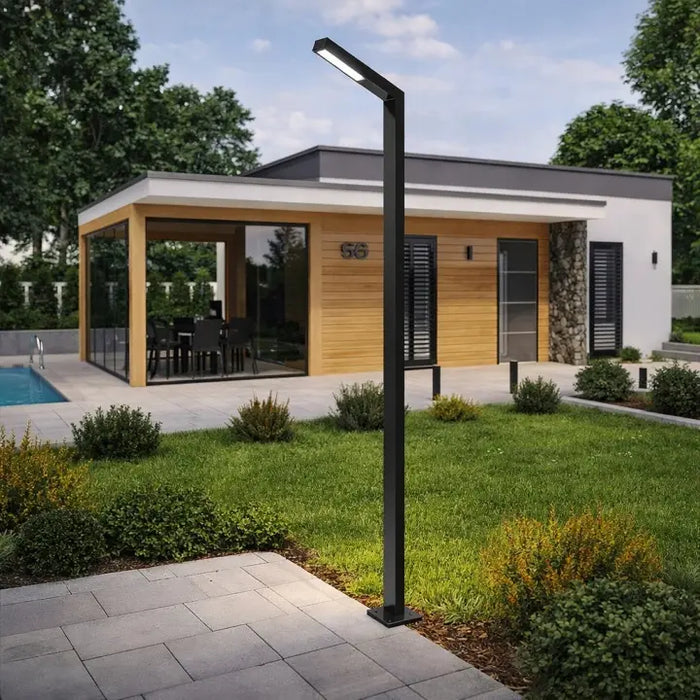 Lampe de rue / jardin filaire - Série MODERNA 50 - 50 Watts - 7000 Lumens - 140 Lumens/Watt - Angle 140° - IP65 - Hauteur 3,5 mètres - 350 x 65 x 12 cm - 4000K - Avec trappe - Base de fondation et rallonge 1 mètre en option