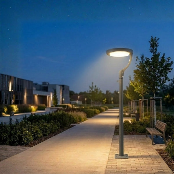 Lampadaires LED Filaires - Série OVALI ARMLED - 50 Watts - Jusqu'à 6500 Lumens - 130 Lumens/Watt - Angle 120°- IP65 - 44 x 47 x 6 cm - 5000K - Tube d'insertion 60mm - Garantie 5 ans