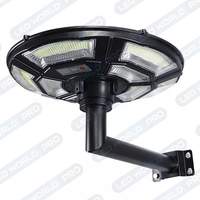 Pack de 4x Lampes solaires pour extérieur - Série OVNI BASIC V2 - Rendu lumineux 150W - 950 Lumens - Angle 360° - IP65 - 55 x 15 cm - Tube d'insertion 60 / 76mm - Avec télécommande - Avec détecteur de mouvement - Avec capteur crépusculaire - 6000k