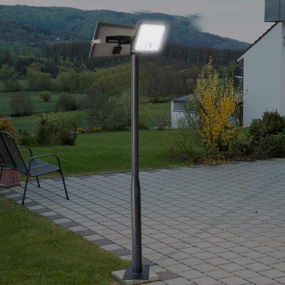 Pack lampadaire solaire complet 3/4/5/6 mètres au choix : Projecteur solaire Série SECURITY V1 + Mât EVO - Entraxe des trous 200mm - Noir