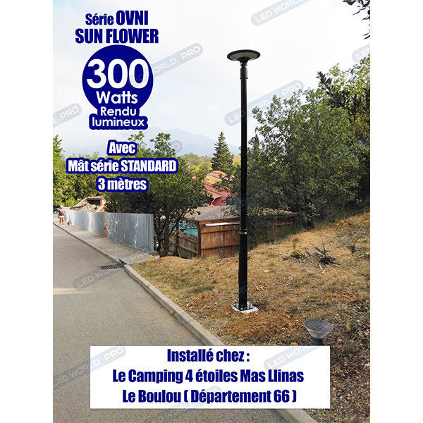 Pack lampadaire solaire complet 3 mètres : Lampe solaire Série OVNI SUN FLOWER 300 4000K + Mât STANDARD V4 ECO 3 mètres - Avec trappe - Entraxe latéral des trous 160mm