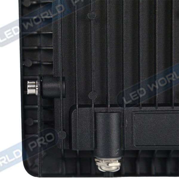 Pack de 2x Projecteurs LED filaires - Série PAD PIR - 200 Watts - 16 000 Lumens - 80 Lumens/Watt - Angle 120° - IP66 - 38 x 33 x 6 cm - 6000k - Avec détecteur de mouvement Infrarouge