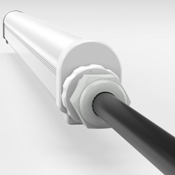 Pack de 12x Réglettes LED étanches - Série ECO140 - Version HAUT RENDEMENT - Connectables - 60 cm - 18 Watts - 2520 Lumens - 140 Lumens/Watt - IP65 - Angle 120° - 60 x 5 x 4 cm - 3000k / 4000k / 5700k au choix - Garantie 5 ans