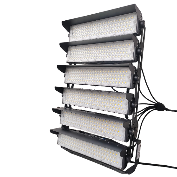 Pack de 10x Projecteurs de stade filaires - Série EVASION V2 - 1500 Watts - 255 000 Lumens - 170 Lumens/Watt - Angle 20° / 40° / 60° / 90° au choix - IP66 - 63 x 90 x 24 cm - Transformateur PHILIPS Xitanium - 5000k - Dimmable 1-10V - Garantie 5 ans