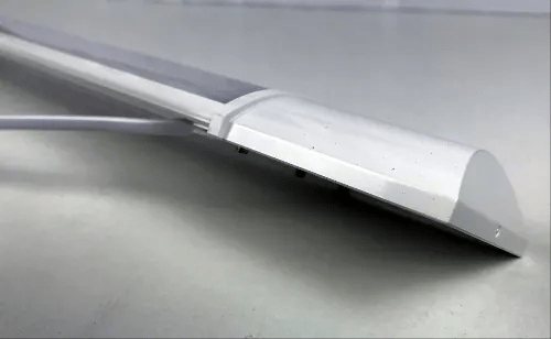 Carton de 40x Réglettes Fines LED 150CM - Série FLAT - Non étanches - 45 Watts - 6030 lumens - 134 Lumens/watt - 150 x 7 x 3 cm - Angle 120° - IP20 - 3000k / 4000k / 6000k au choix