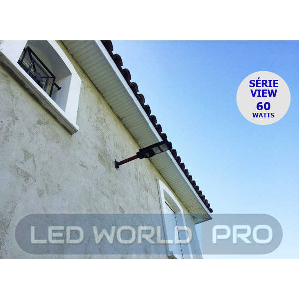 DERNIER DU STOCK : : Pack de 4x Lampes de rue et parking - Série VIEW - 90 Watts - Angle 60° - IP65 - 6000k - Avec détecteur de mouvement PIR - Avec capteur crépusculaire - Panneau solaire en silicium - Avec télécommande - Tube d’insertion 45mm